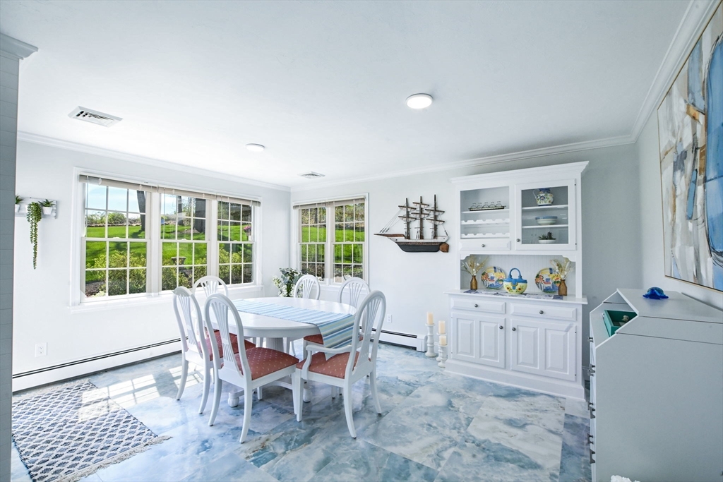 9 Coach Ln, Sandwich, MA Photo #17