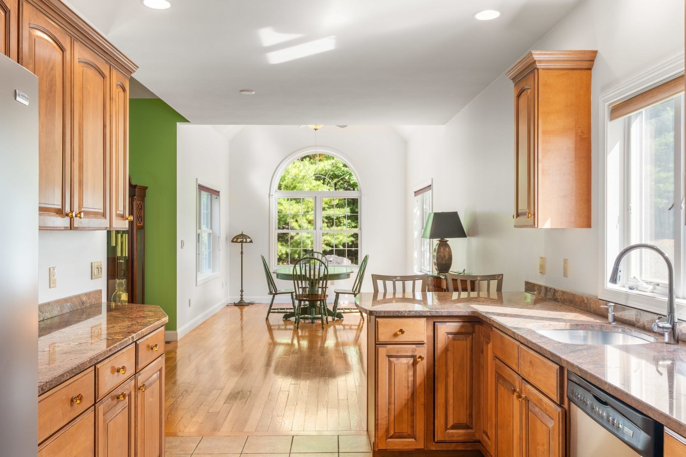 21 Steinbeck St, Tyngsborough, MA, 21 Steinbeck St, Tyngsborough, MA Photo #16
