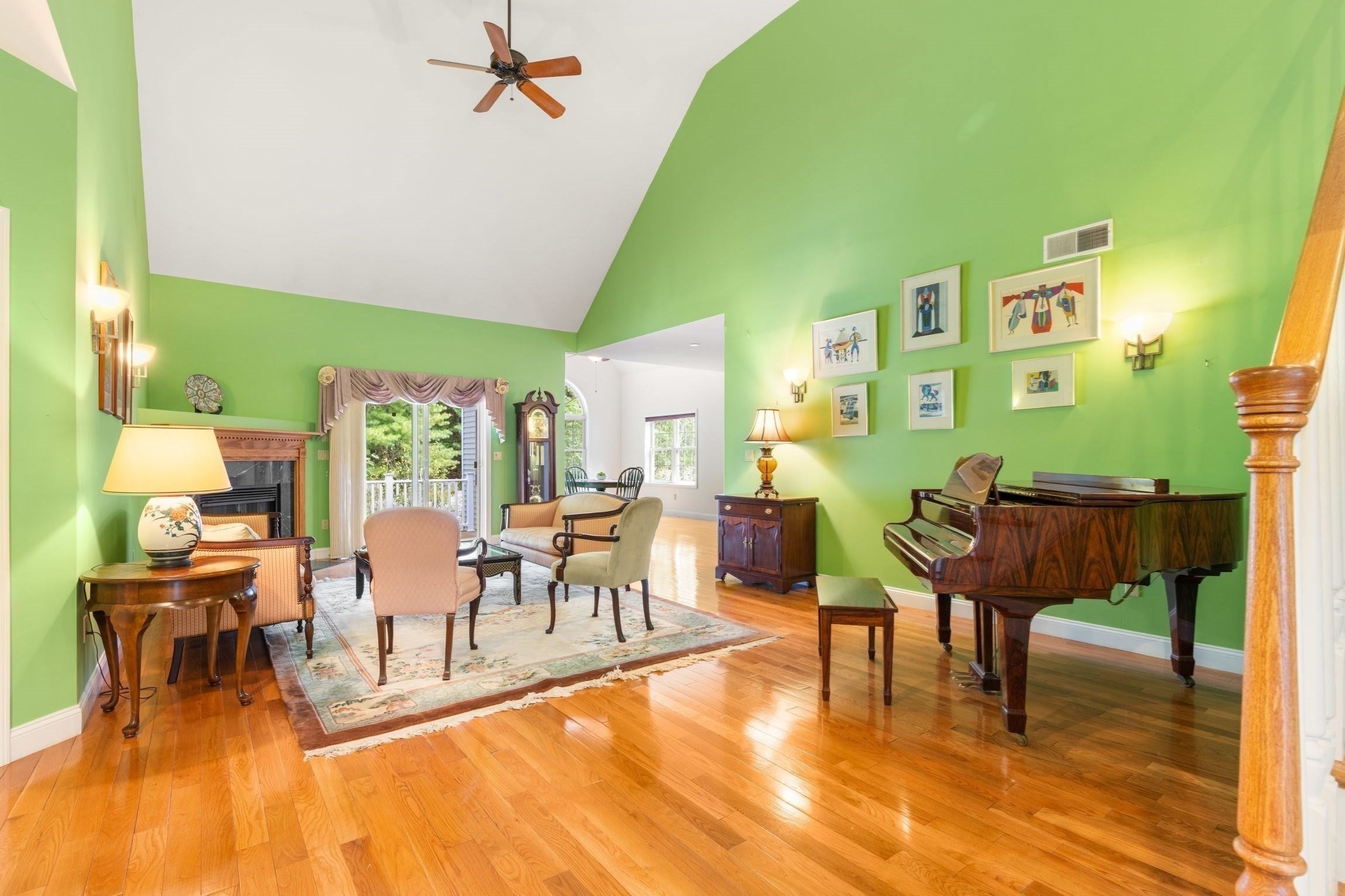 21 Steinbeck St, Tyngsborough, MA, 21 Steinbeck St, Tyngsborough, MA Photo #7