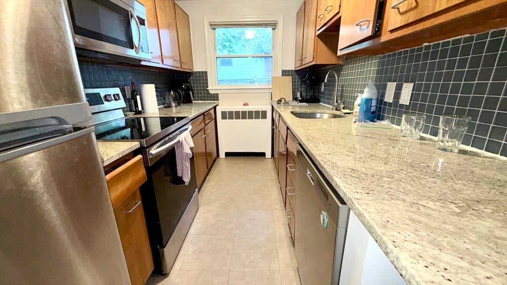 Photo of 8 Kenwood St #4, Cambridge, MA