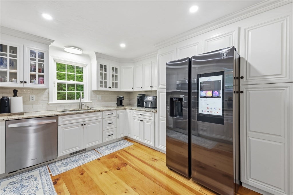 359 Se Main St, Douglas, MA, 359 Se Main St, Douglas, MA Photo #7