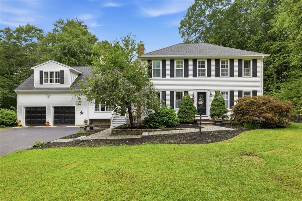359 Se Main St, Douglas, MA, 359 Se Main St, Douglas, MA Photo #1