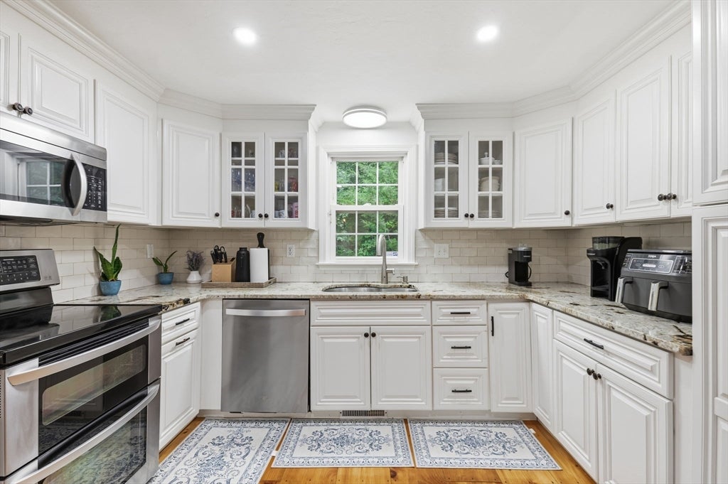 359 Se Main St, Douglas, MA, 359 Se Main St, Douglas, MA Photo #6