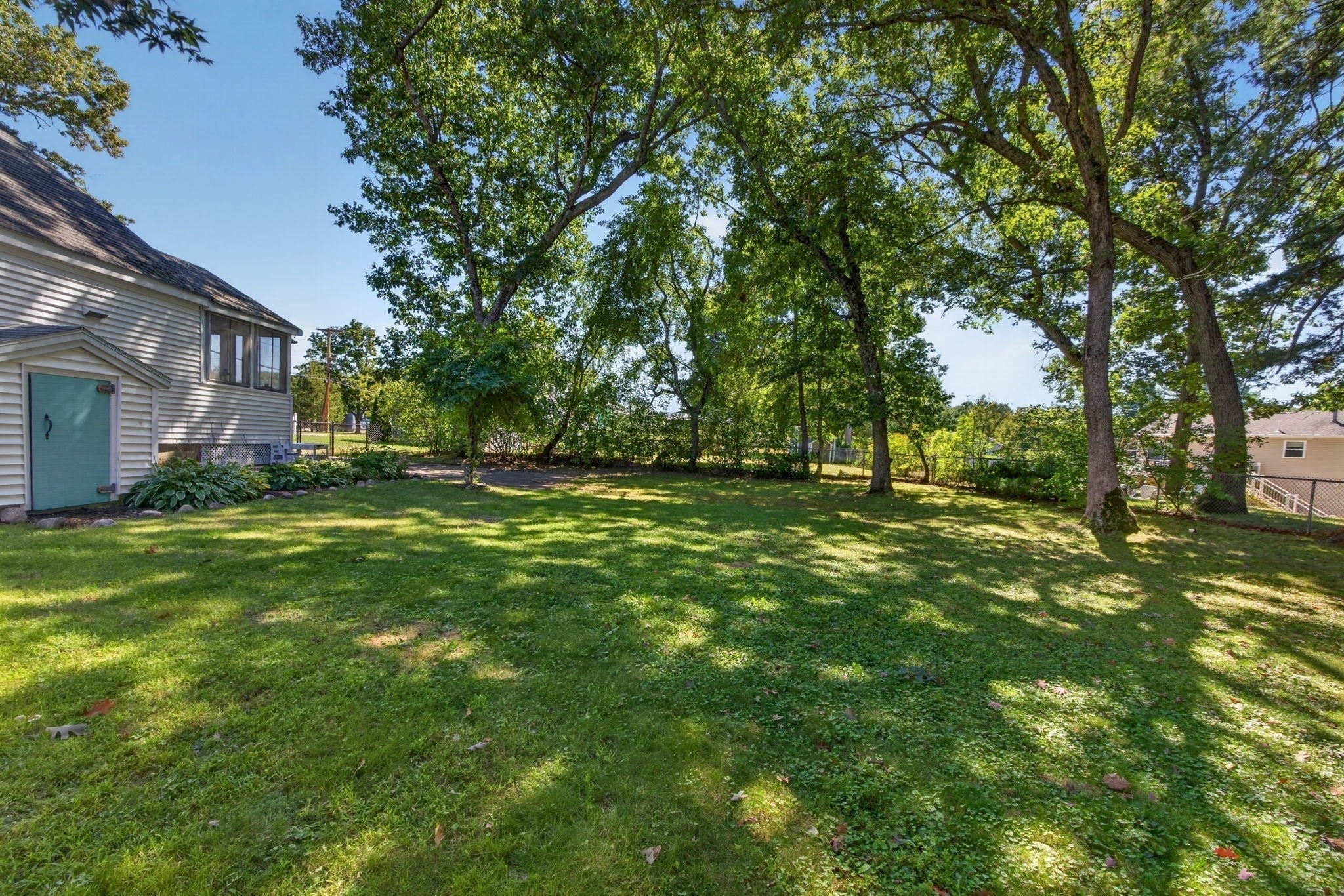473 Foster Rd, Tewksbury, MA Photo #34