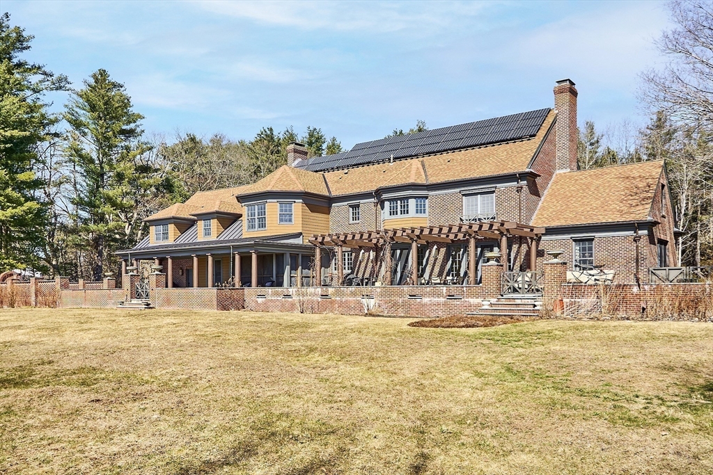 236 Lincoln Rd