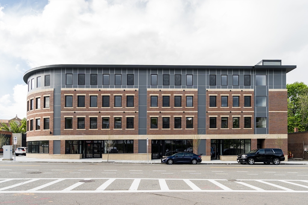 317 Belgrade Ave #305, Boston, MA Photo #23