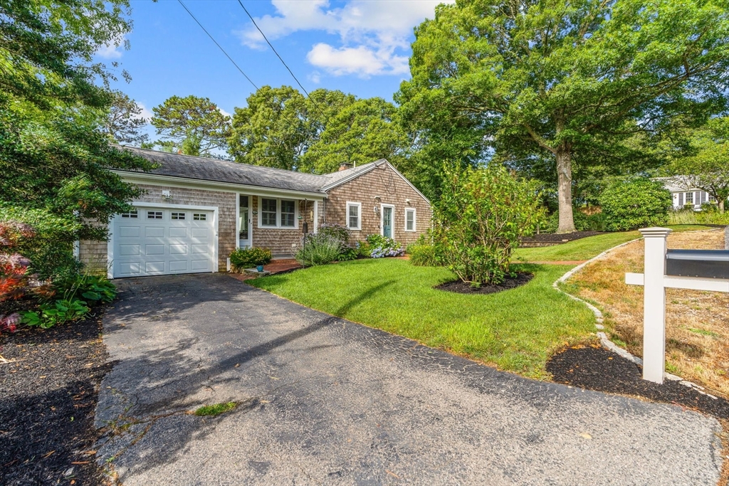 864 West Yarmouth Road