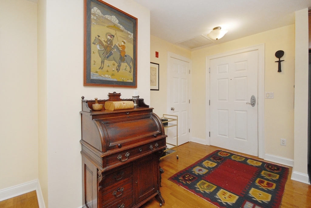 95 Conant St 202