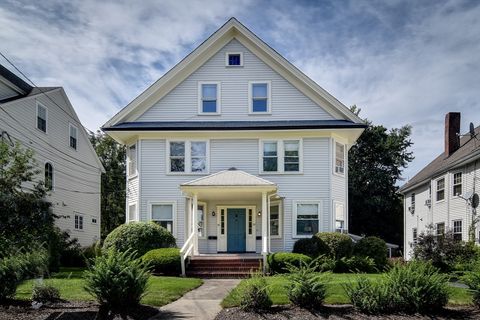 76 Walnut Street 76 Natick MA 02482