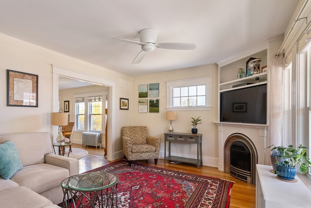14 Harrison Ave 14