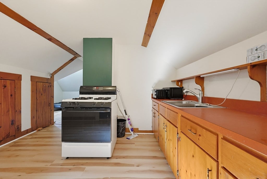 8 Jones Street, Spencer, MA, 8 Jones Street, Spencer, MA Photo #18