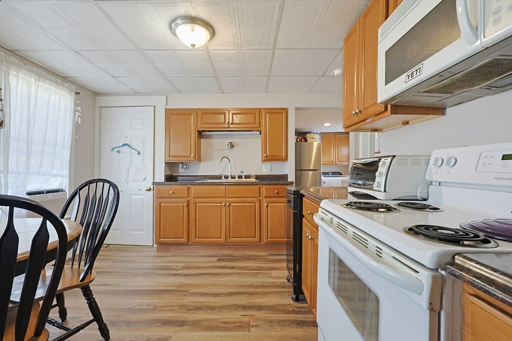 8 Jones Street, Spencer, MA, 8 Jones Street, Spencer, MA Photo #29