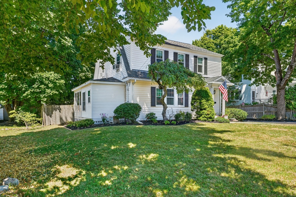 195 Pond St