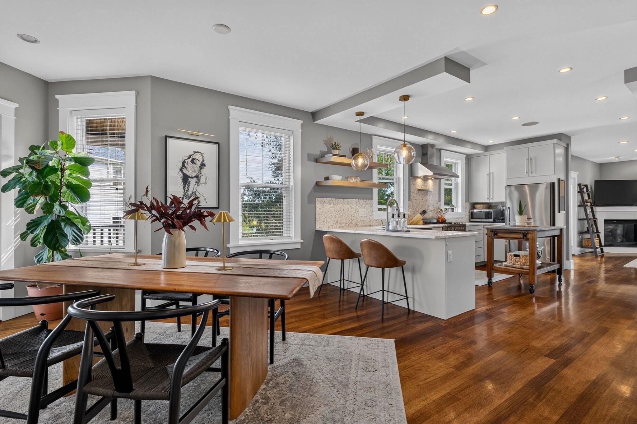 Photo of 48 Sawyer AVE, Boston, MA