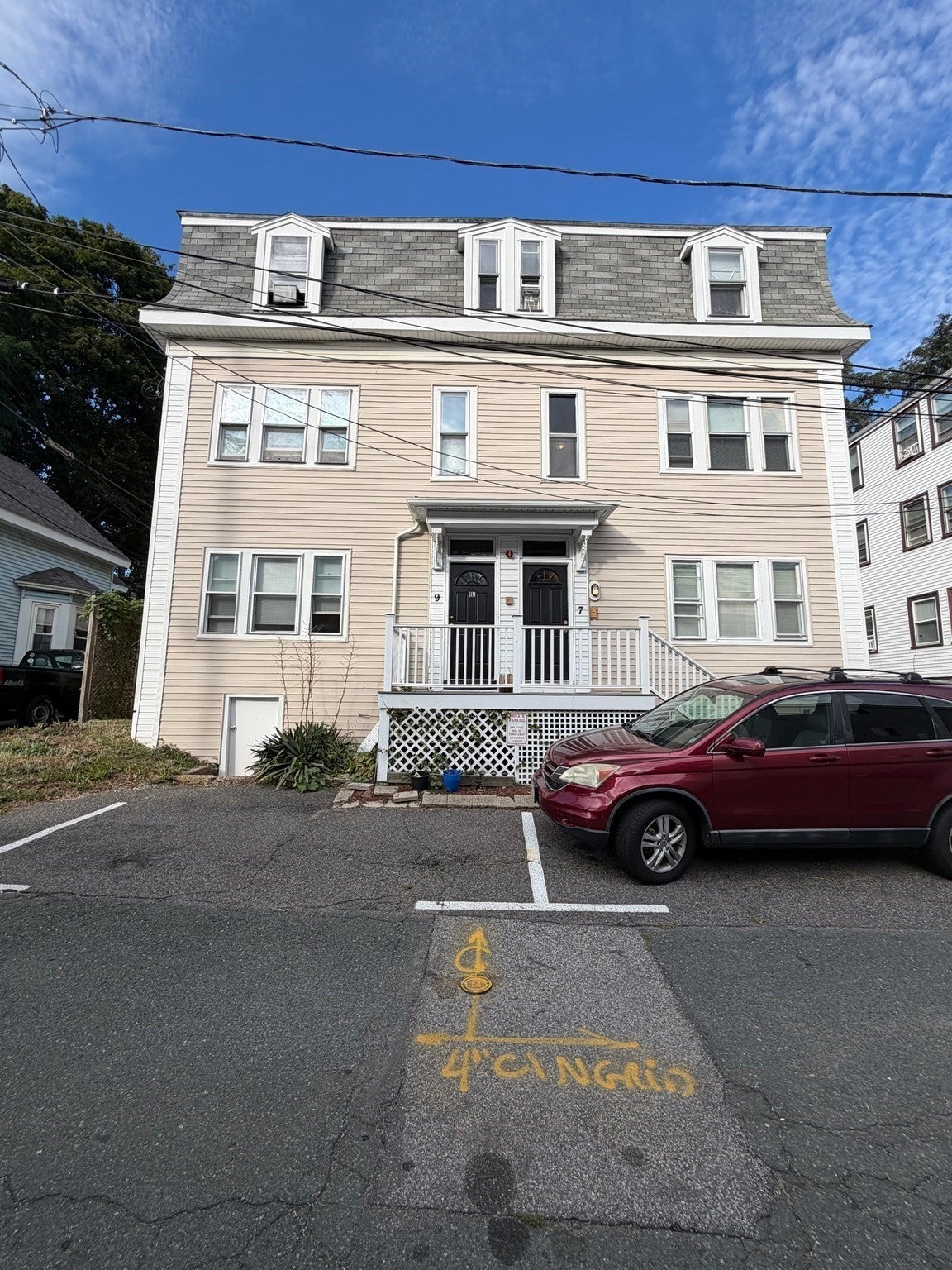 Photo of 7 Phillips St, Beverly, MA