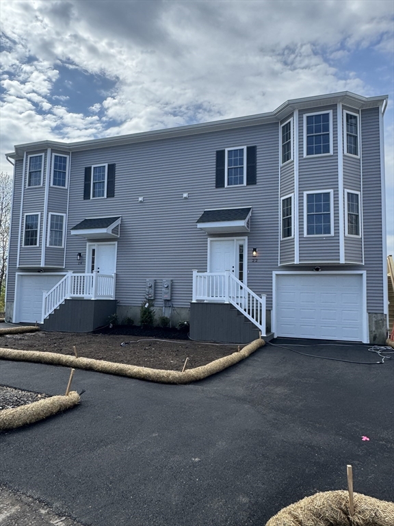 22-24 Snowberry Cir #22, Worcester, MA Photo #1
