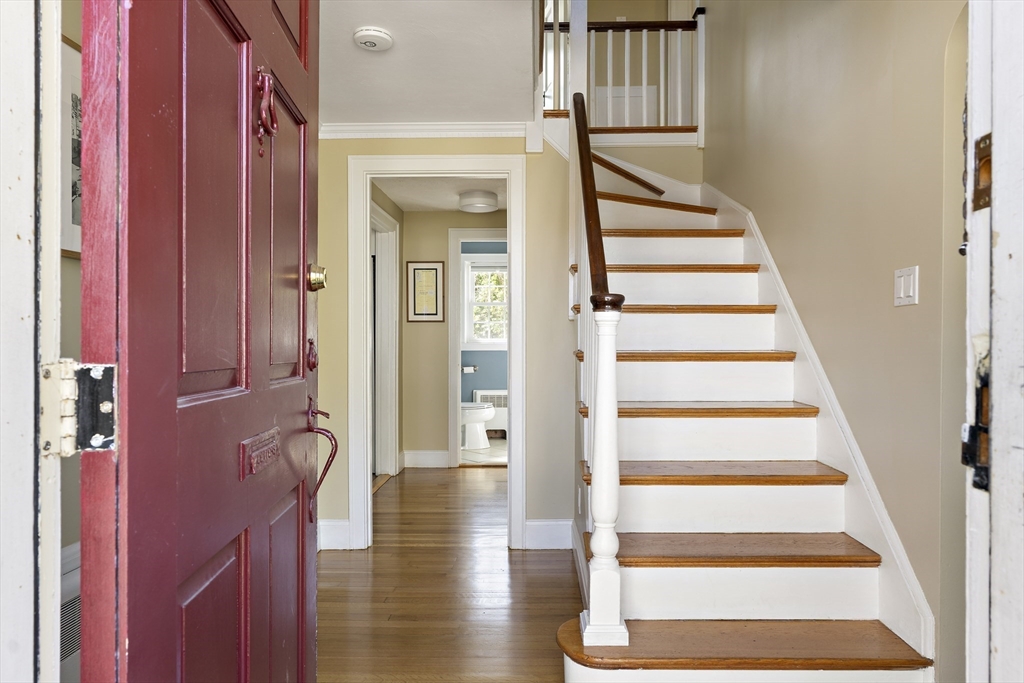15 Oakmont Rd