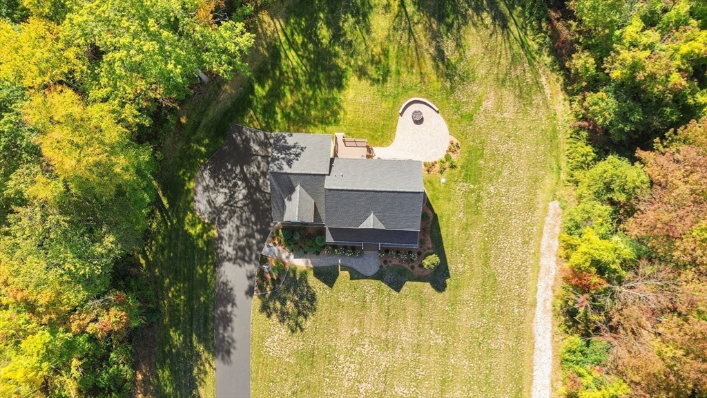 47 Fiske Mill Rd
