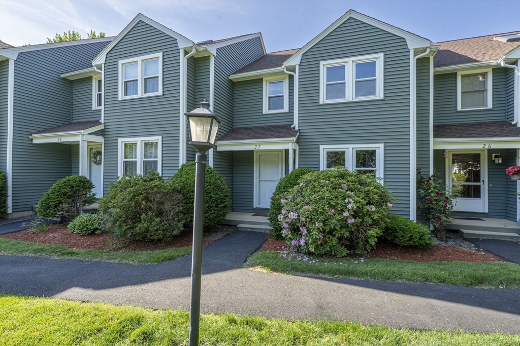 551 Hildreth St 27