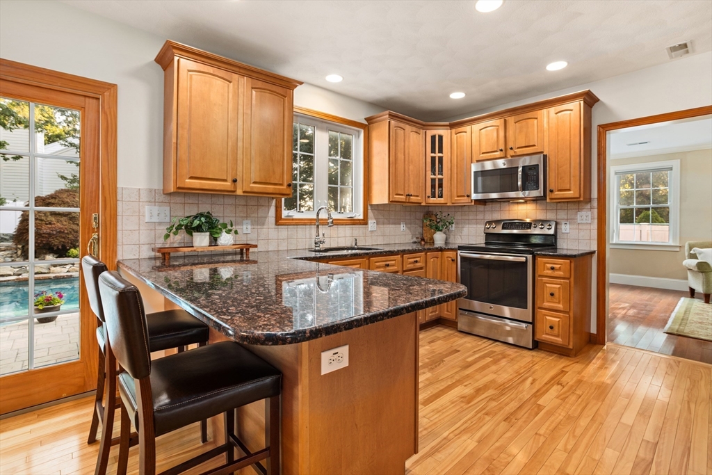32 Dapper Darby Dr