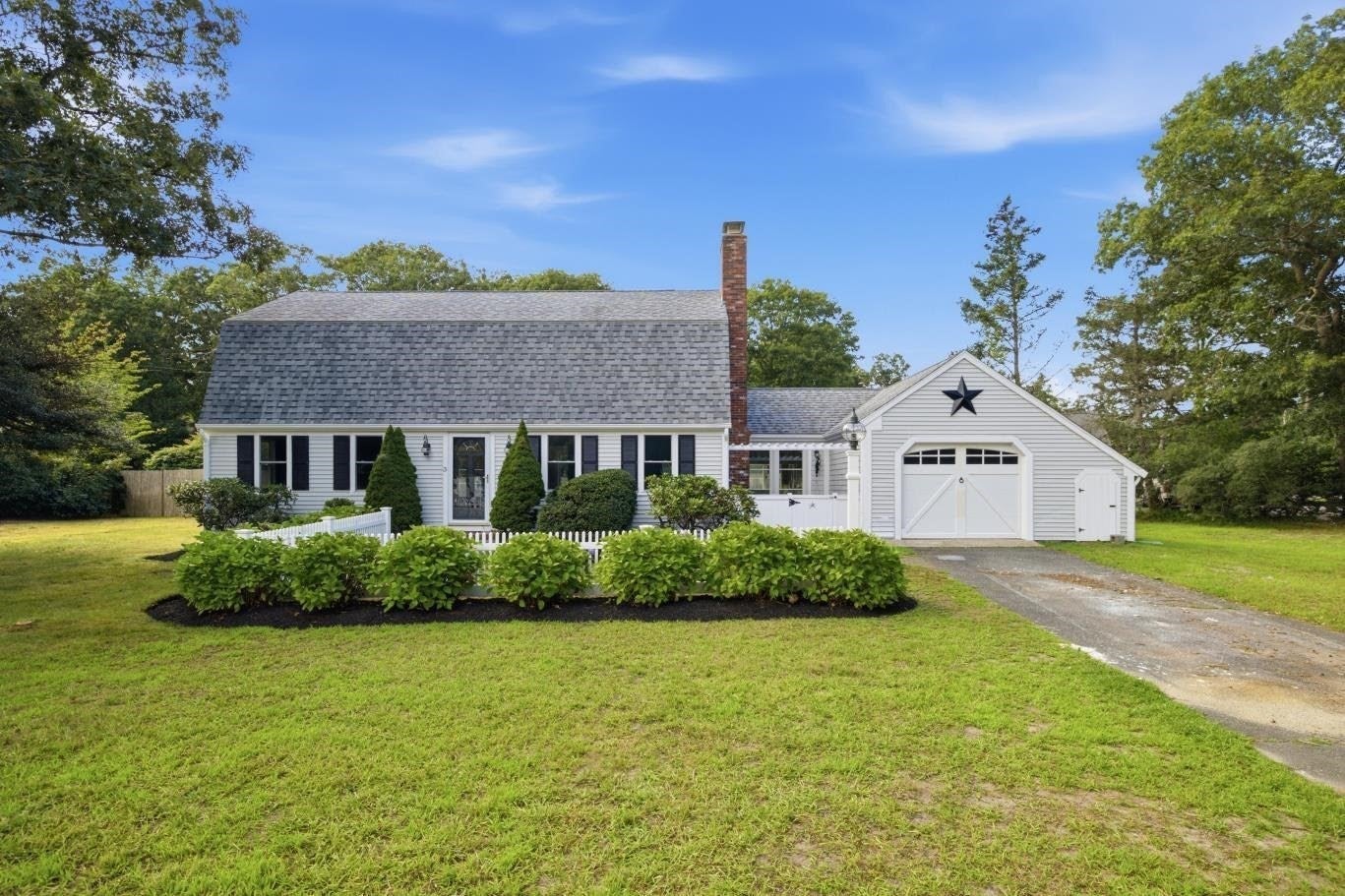 3 Thoreau Dr, Barnstable, MA, 3 Thoreau Dr, Barnstable, MA Photo #1