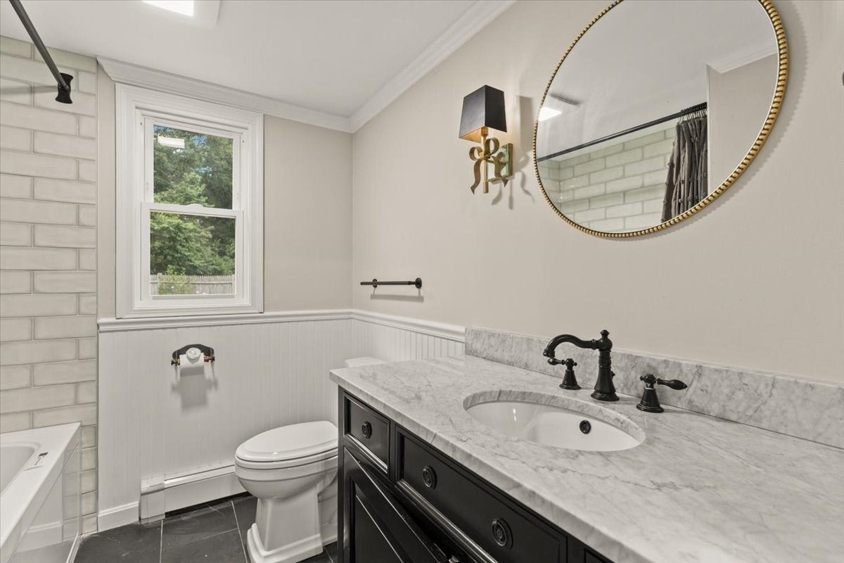 3 Thoreau Dr, Barnstable, MA, 3 Thoreau Dr, Barnstable, MA Photo #18