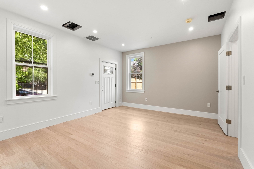 108 Allston Street #4, Boston, MA Photo #25