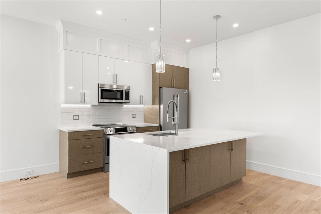 108 Allston Street #4, Boston, MA Photo #3