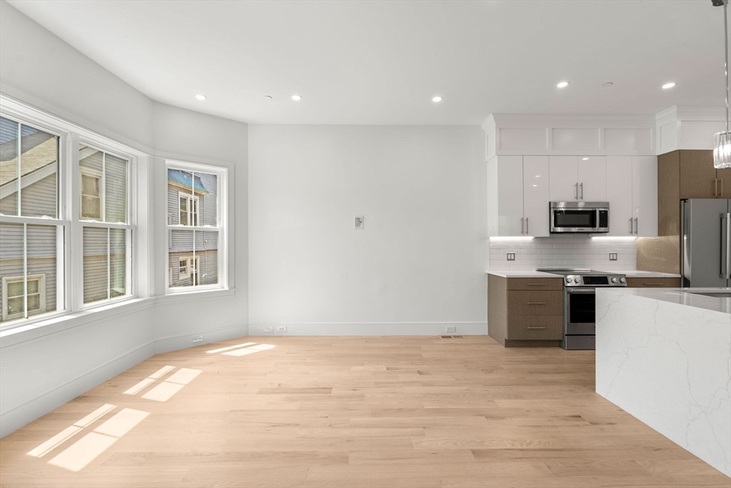 108 Allston Street #4, Boston, MA Photo #10