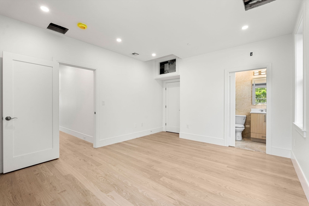 108 Allston Street #4, Boston, MA Photo #26