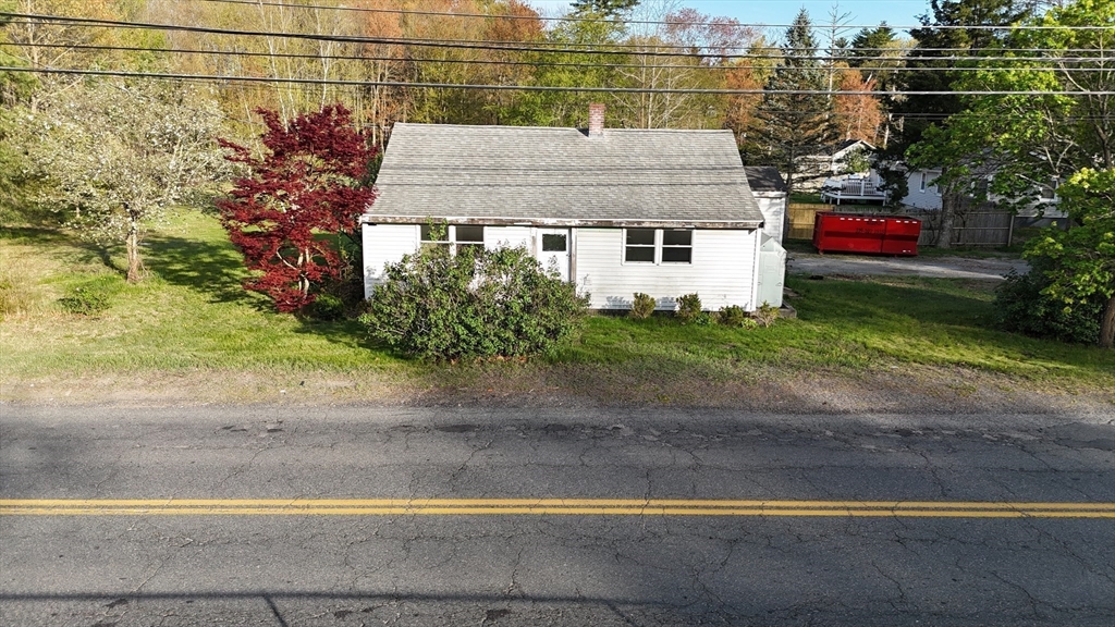 208 Rhode Island Rd