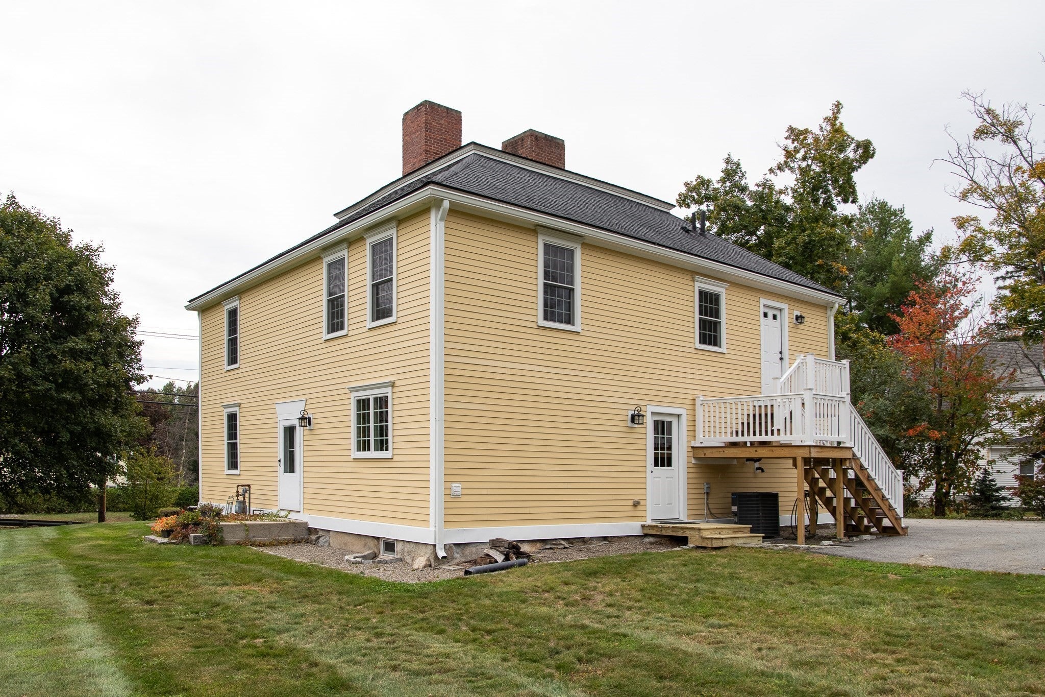 183 Main St