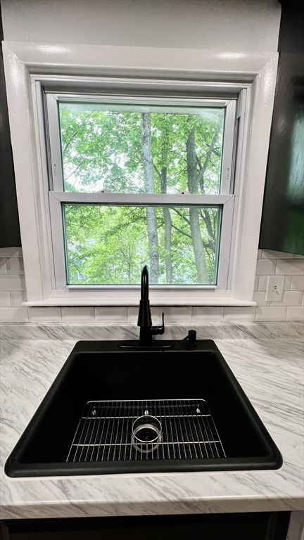 21 Rich St, Worcester, MA Photo #13