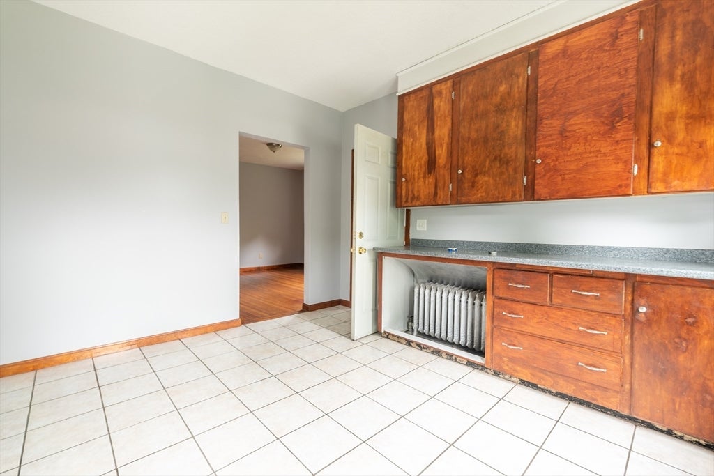 17 Jefferson St #2, Attleboro, MA Photo #9