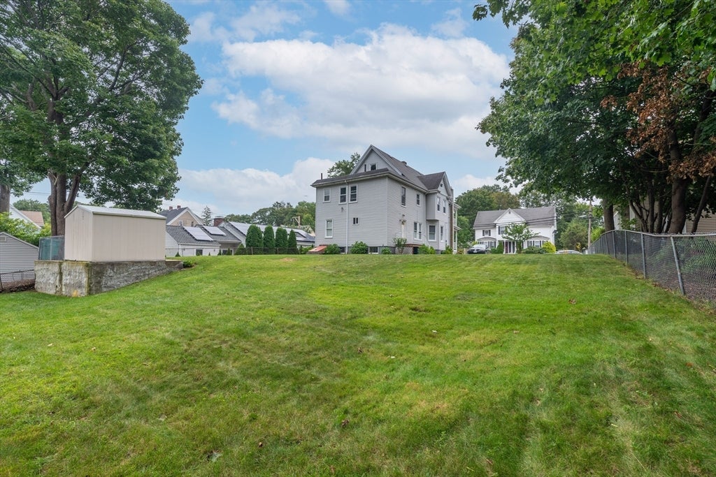 17 Jefferson St #2, Attleboro, MA Photo #4