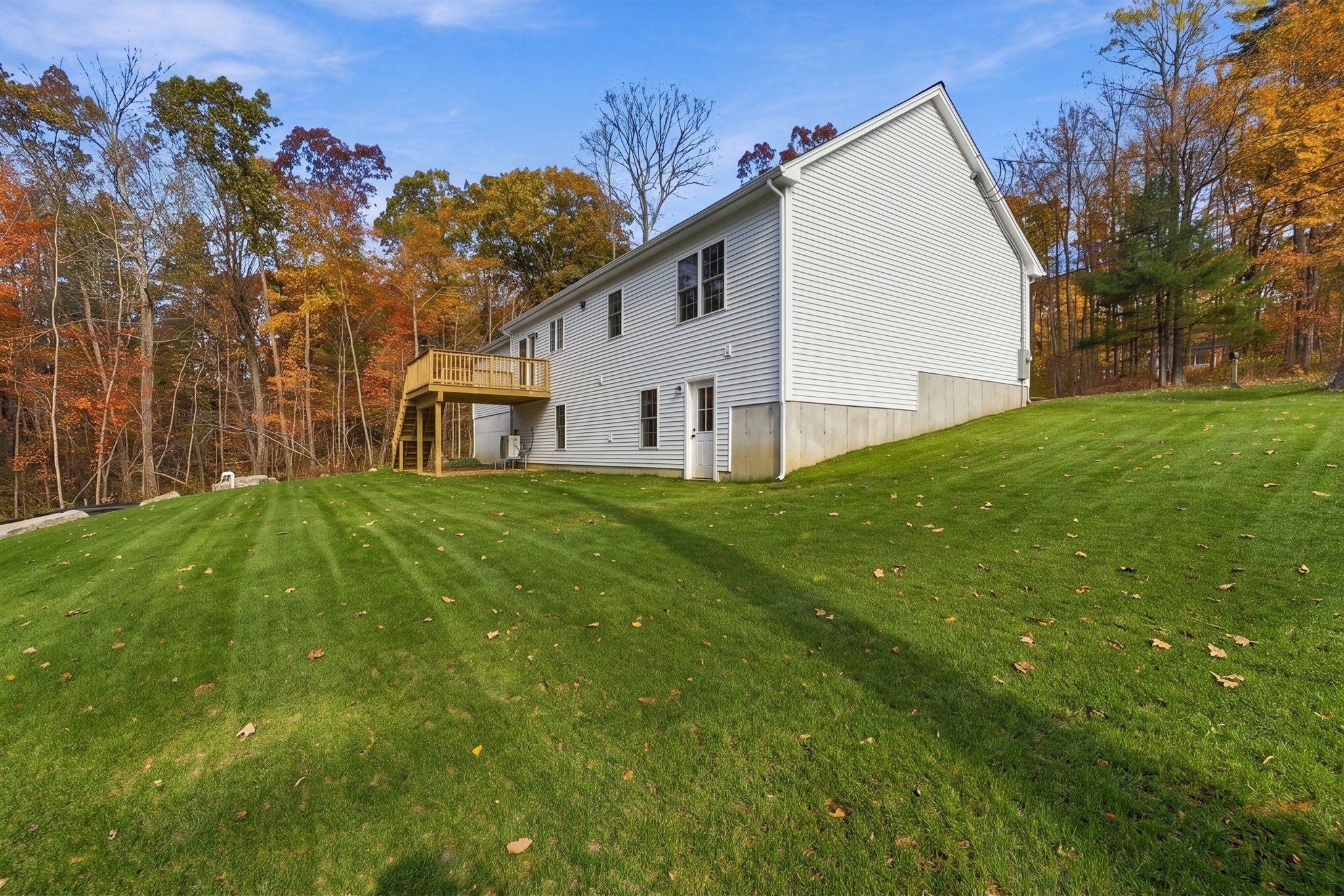 459 Cronin Rd, Warren, MA Photo #31
