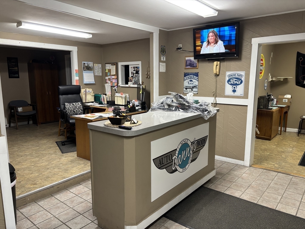 223-225 Kempton Street 1 and 2