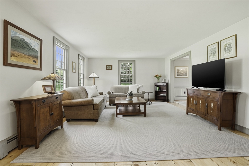 17 Alprilla Farm Road
