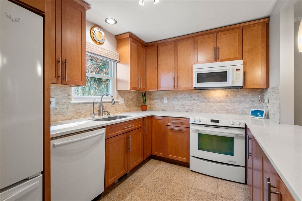 2259 Commonwealth 2259