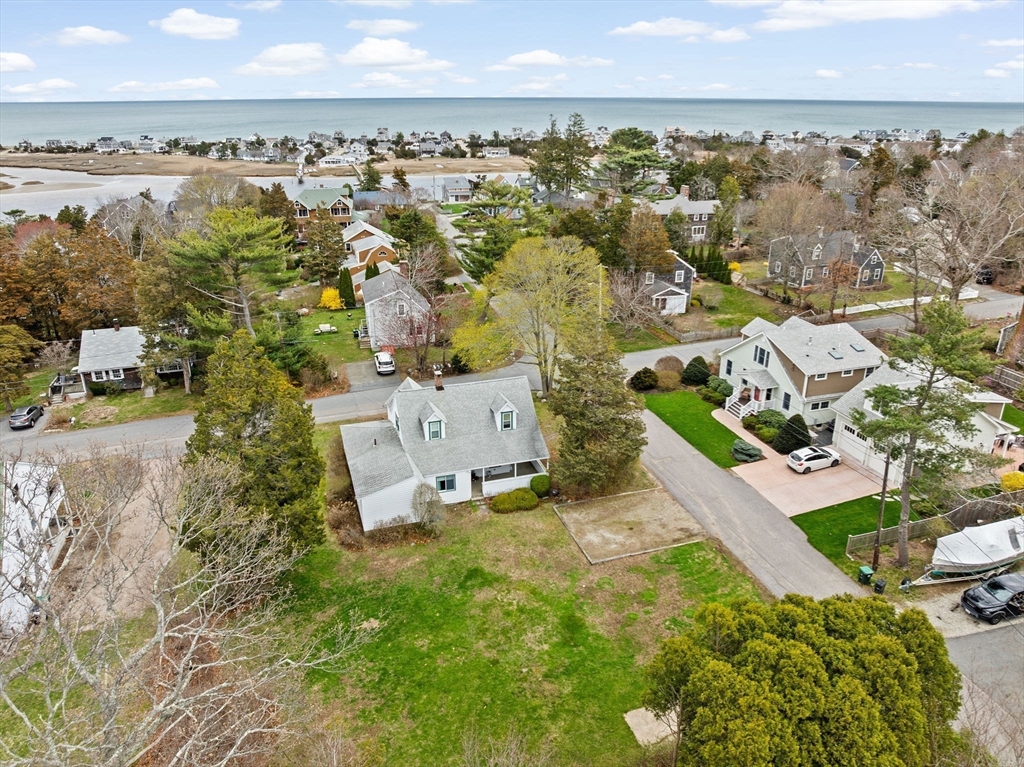12 Ferry Hill Road