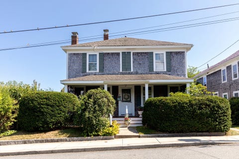 Photo of 10 Franklin St, Plymouth, MA 02360 (MLS # 73564900)
