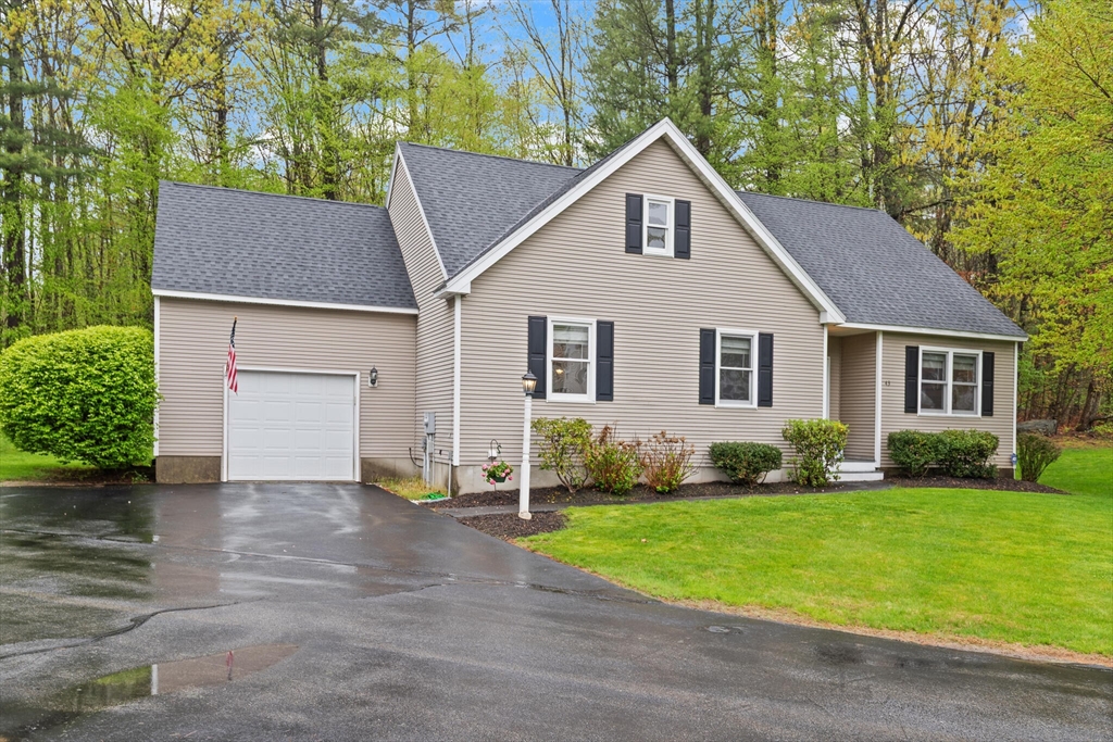 43 Beechwood Dr