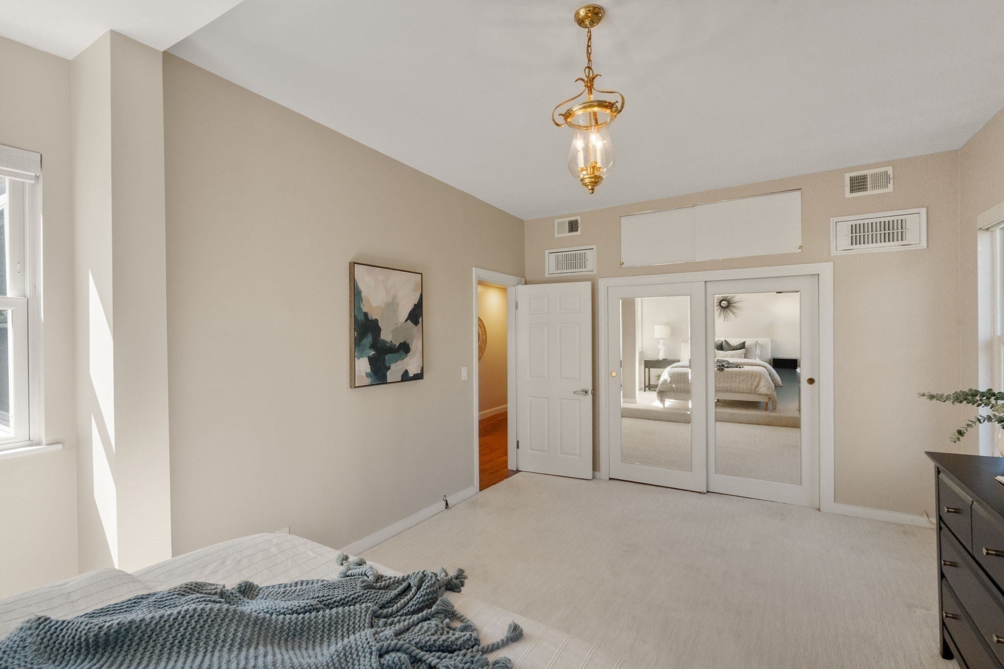 89-91 St. Paul St #2, Brookline, MA Photo #20