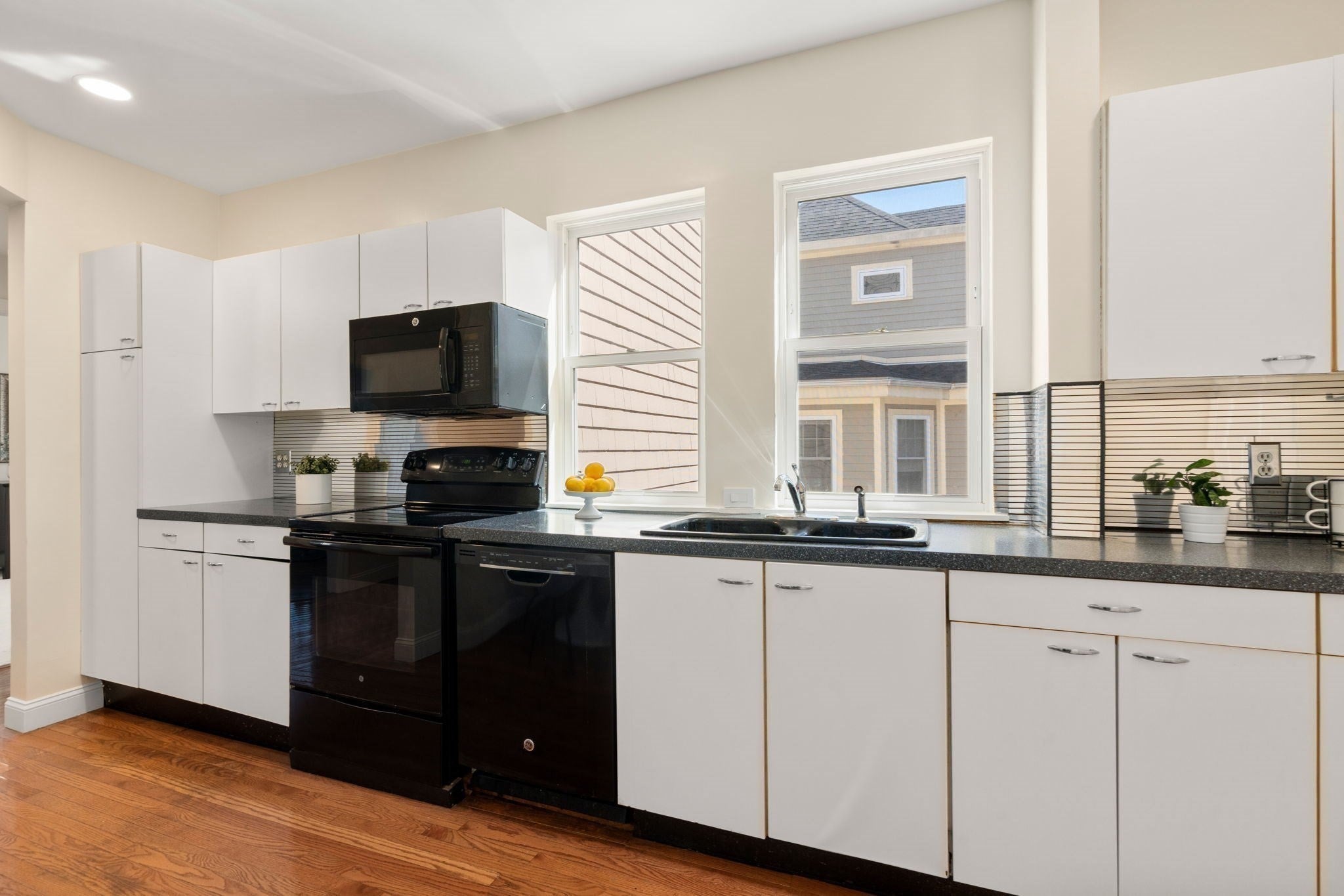 89-91 St. Paul St #2, Brookline, MA Photo #14