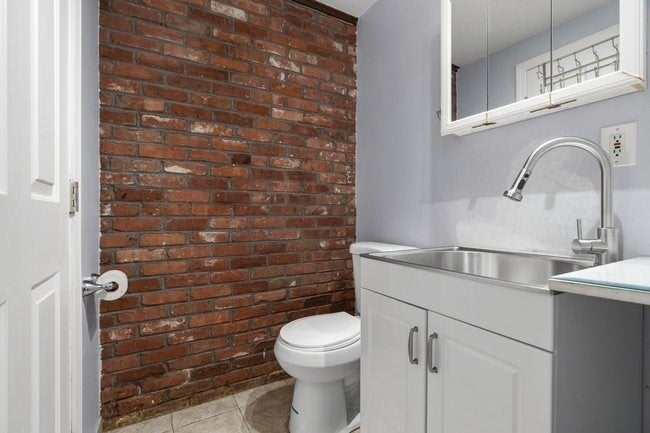 8 Oran Cir, Peabody, MA, 8 Oran Cir, Peabody, MA Photo #20