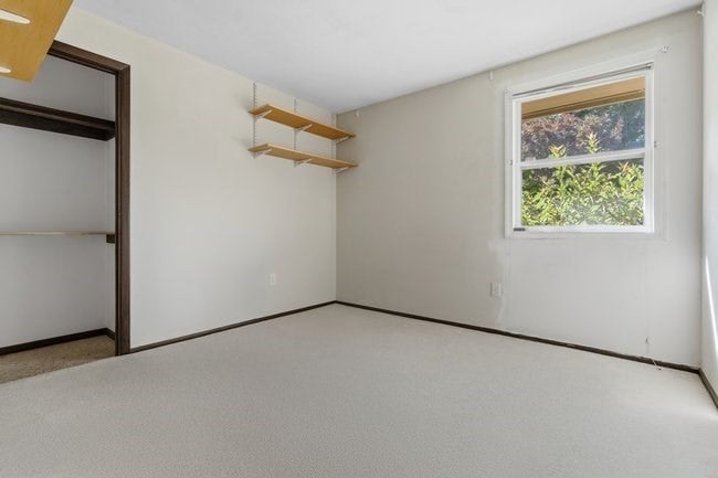 8 Oran Cir, Peabody, MA, 8 Oran Cir, Peabody, MA Photo #11