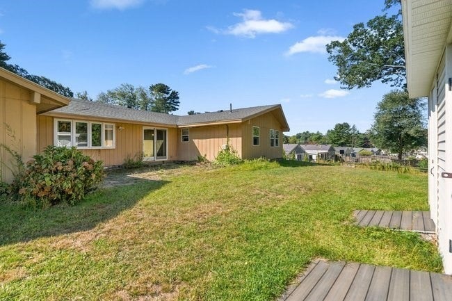8 Oran Cir, Peabody, MA, 8 Oran Cir, Peabody, MA Photo #28