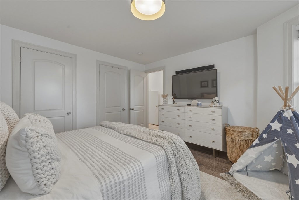 22 Otis St #1, Somerville, MA, 22 Otis St #1, Somerville, MA Photo #17