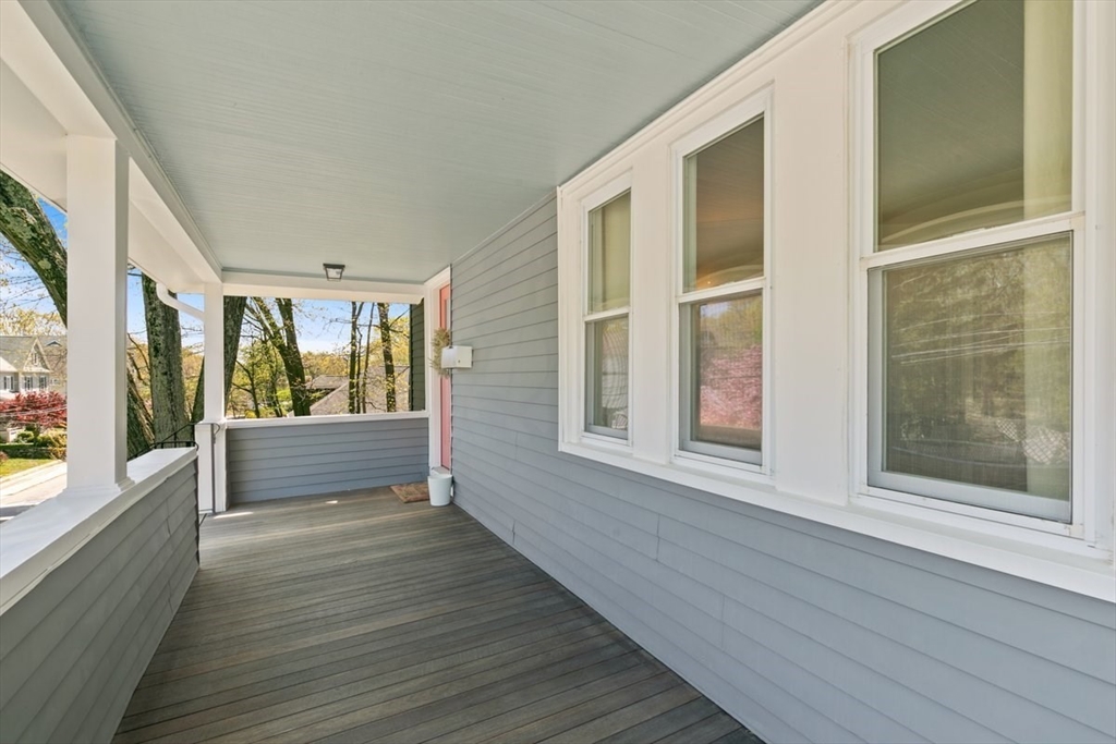 15 Woodley Ave