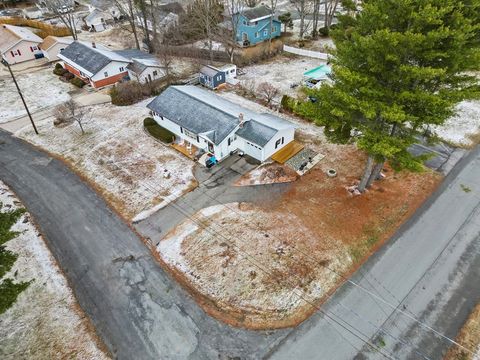 4 Paula Ave Pittsfield MA 01201